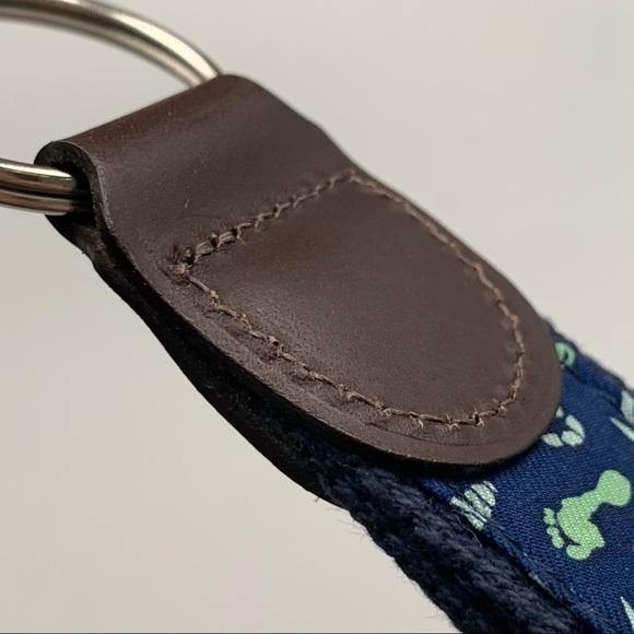 NIB Vineyard Vines Green Footprint Keychain Keyfob Mini Lanyard - Navy Blue - Picture 11 of 16